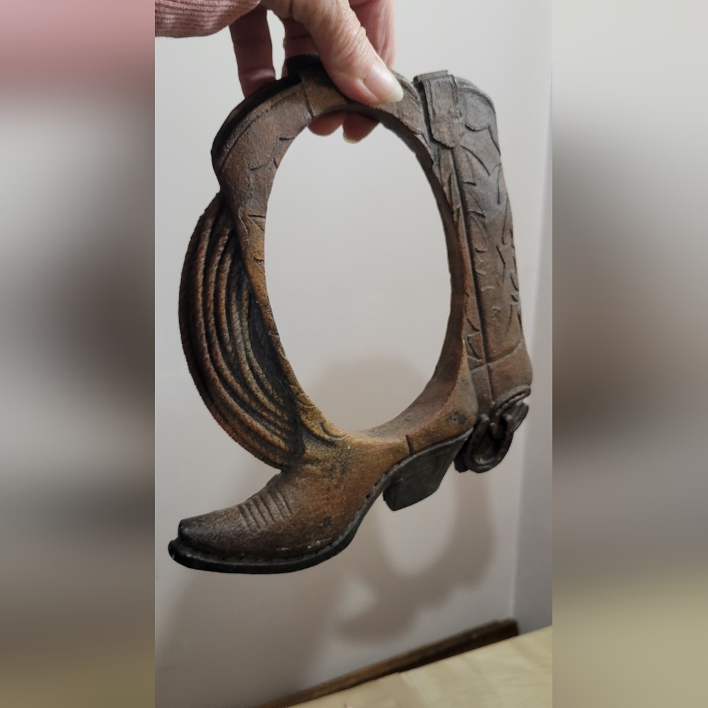 Rustic Western Boot Wall Decor - Picture 5 of 5